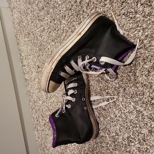 COPY - Women's high top Converse